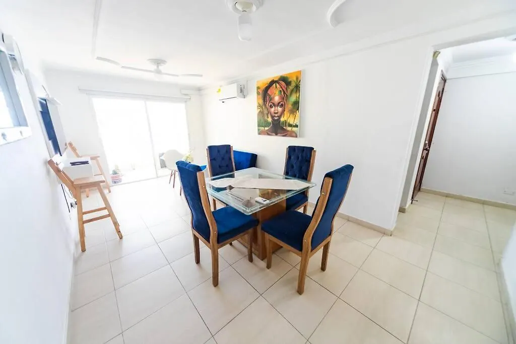 El Bendecido. Amplio Apartamento Entero Con Excelente Ubicacion Y Parqueadero Privado Gratis Las 24 Horas. Apartment Cartagena