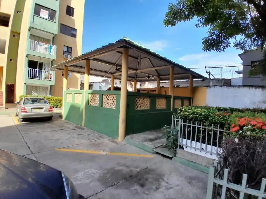 El Bendecido. Amplio Apartamento Entero Con Excelente Ubicacion Y Parqueadero Privado Gratis Las 24 Horas. Apartment Cartagena 0*,  Colombia