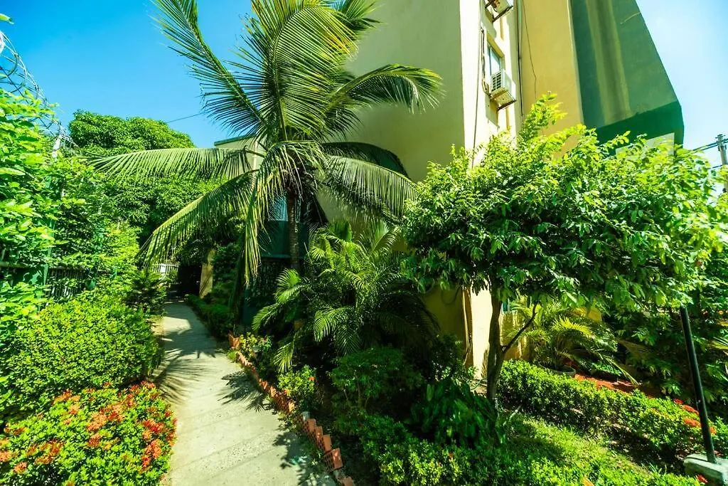 El Bendecido. Amplio Apartamento Entero Con Excelente Ubicacion Y Parqueadero Privado Gratis Las 24 Horas. Daire Cartagena