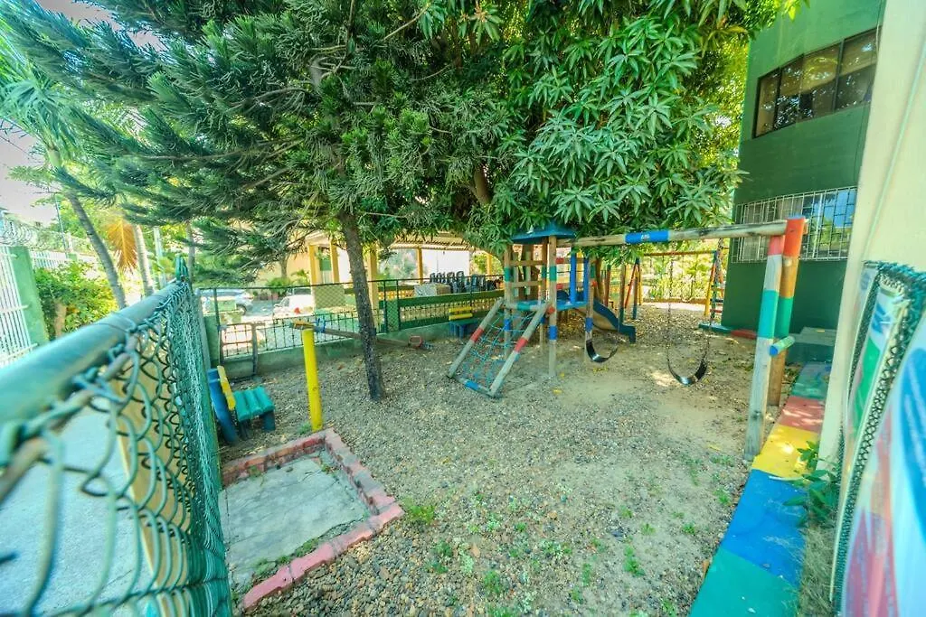 El Bendecido. Amplio Apartamento Entero Con Excelente Ubicacion Y Parqueadero Privado Gratis Las 24 Horas. Daire Cartagena 0*,