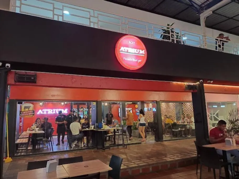 El Bendecido. Amplio Apartamento Entero Con Excelente Ubicacion Y Parqueadero Privado Gratis Las 24 Horas. Apartment Cartagena