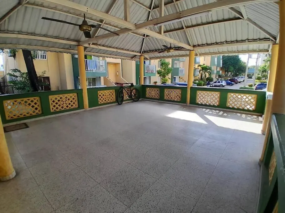 El Bendecido. Amplio Apartamento Entero Con Excelente Ubicacion Y Parqueadero Privado Gratis Las 24 Horas. Apartment Cartagena
